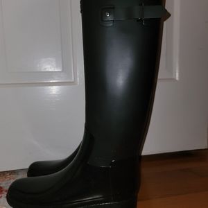 Hunter Refined Tall Slim Gloss Duo Black Rain Boots size 10